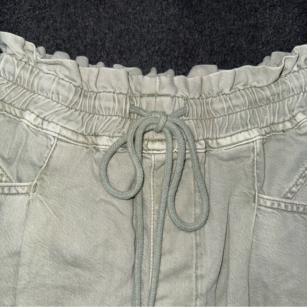 We the Free People Kalani Shorts XS Green Paperbag Pull On Frayed Boho Festival - Picture 5 of 8